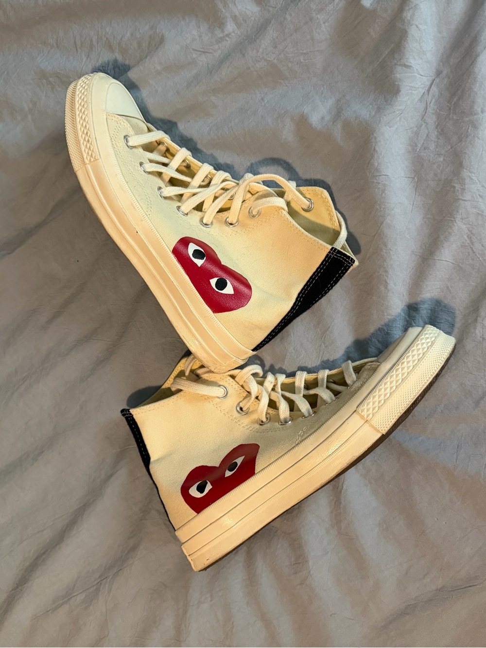cream converse